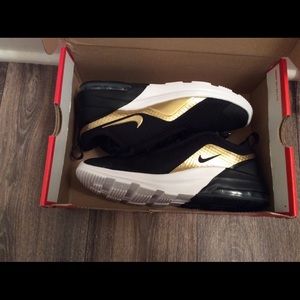 Brand New Air Max Motion 2 GS